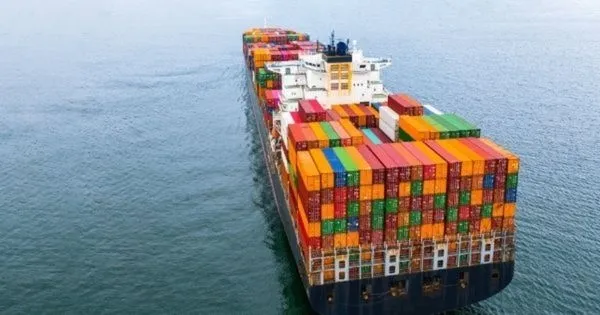 container-ship